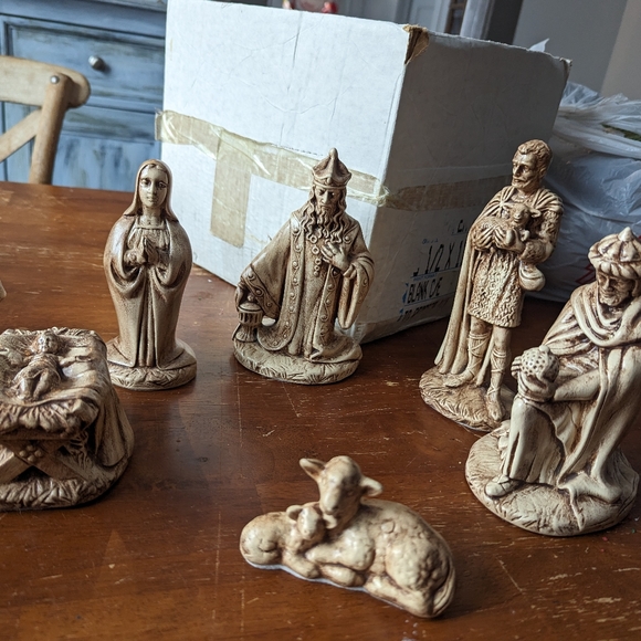 Nativity - Picture 2 of 4